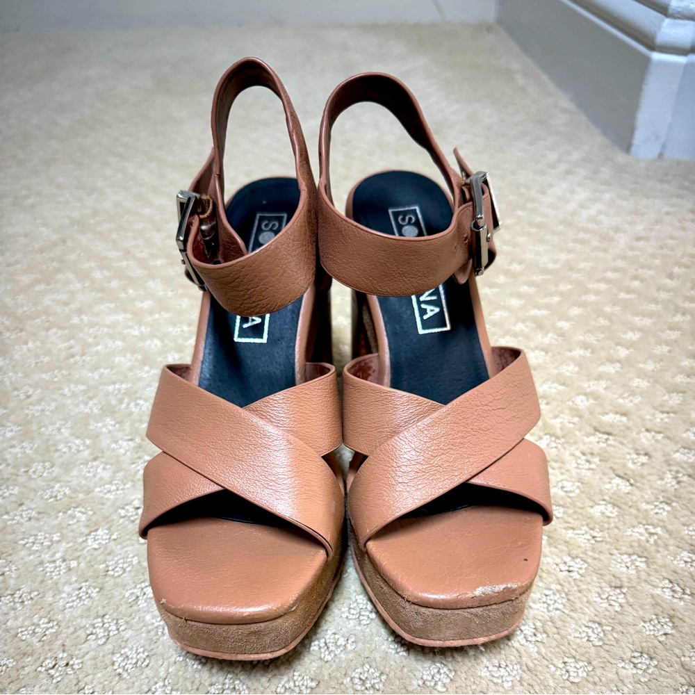 Solsana Platform Heels